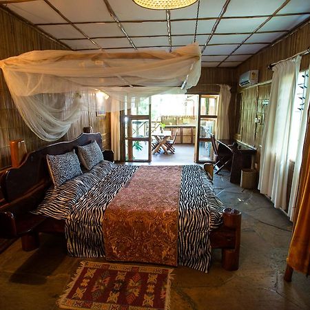 Ziwa Beach Resort Bamburi Exterior foto