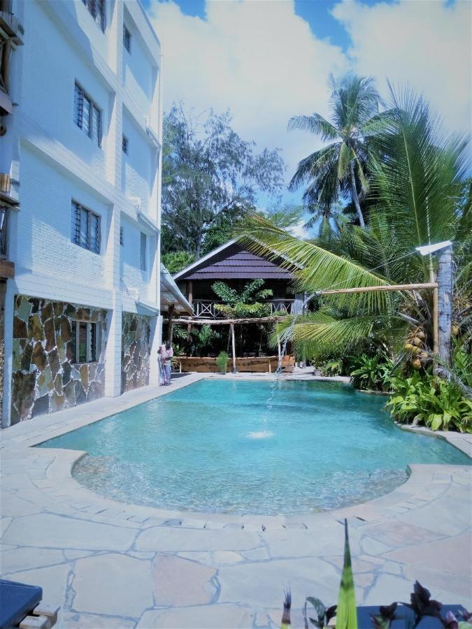 Ziwa Beach Resort Bamburi Exterior foto