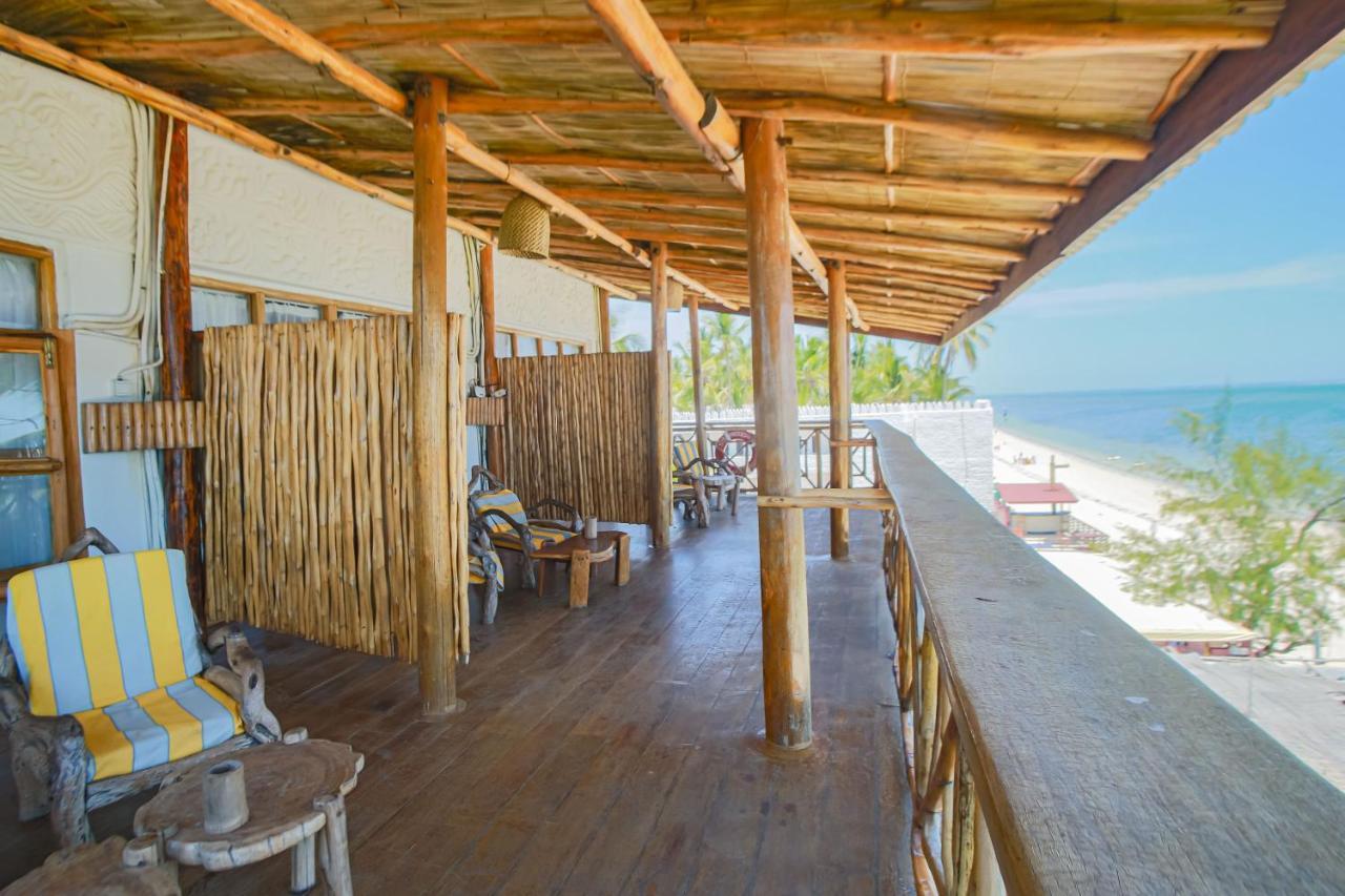 Ziwa Beach Resort Bamburi Exterior foto